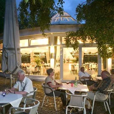 Hotel Am Terrassenufer Drezno
